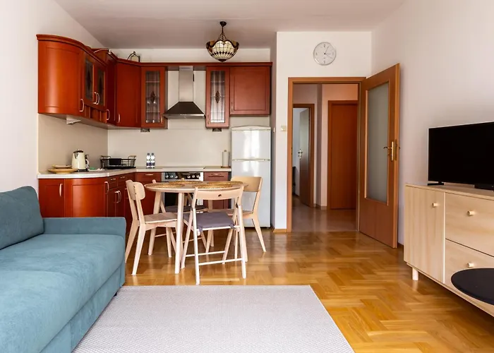 Centre By Bookinghost Апартаменты *