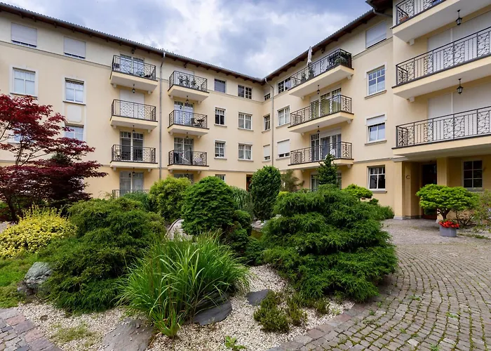 Centre By Bookinghost アパート ソポト