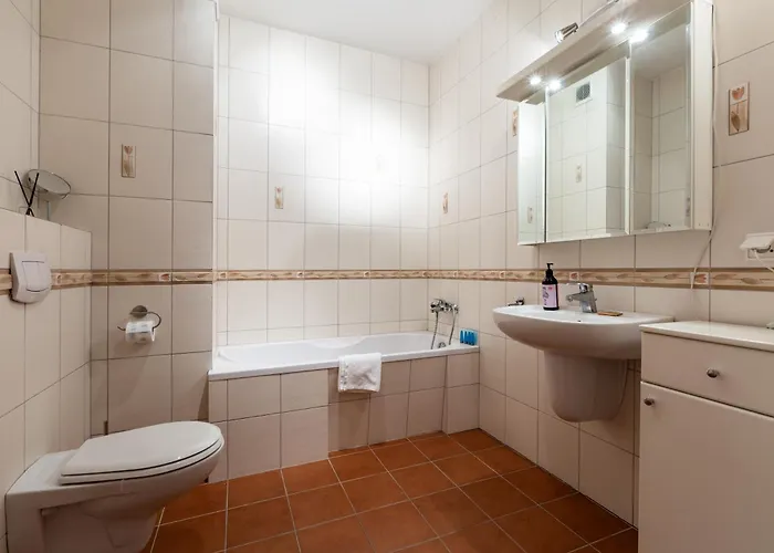 Centre By Bookinghost Апартаменты