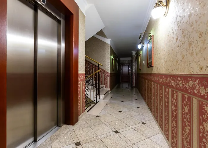 アパート Centre By Bookinghost